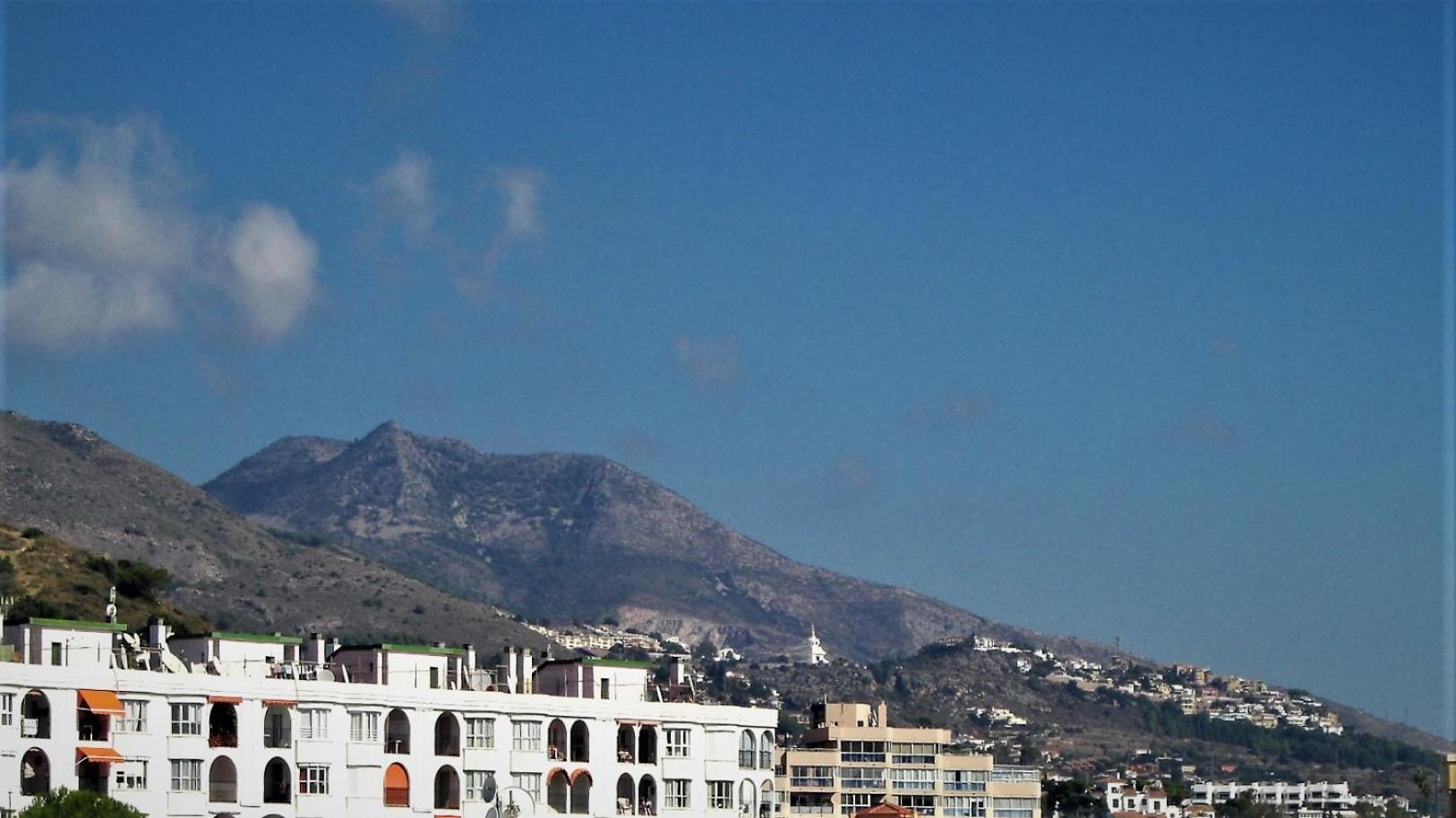 Apartamento Con Vistas ฟูเอนฮิโรลา ภายนอก รูปภาพ