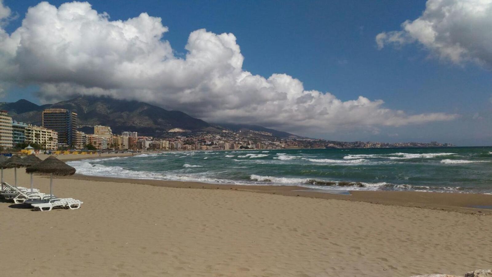 Apartamento Con Vistas ฟูเอนฮิโรลา ภายนอก รูปภาพ